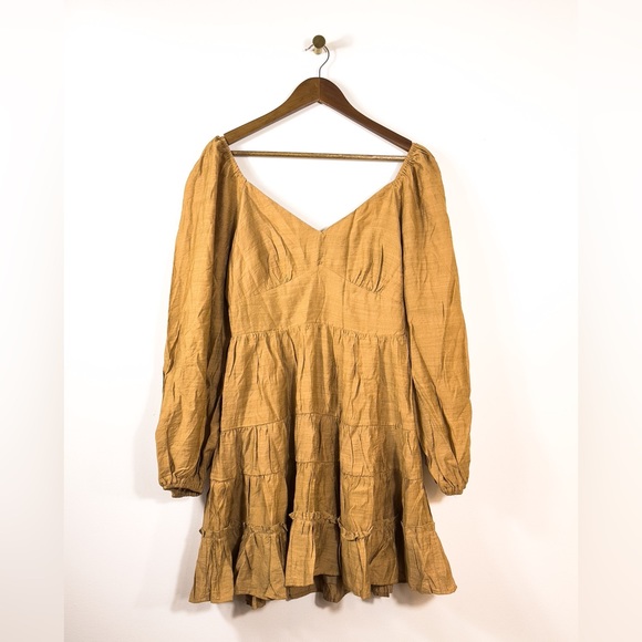 Altar'd State Dresses & Skirts - Large new with tags altard state Abigail dress mustard layered boho dress